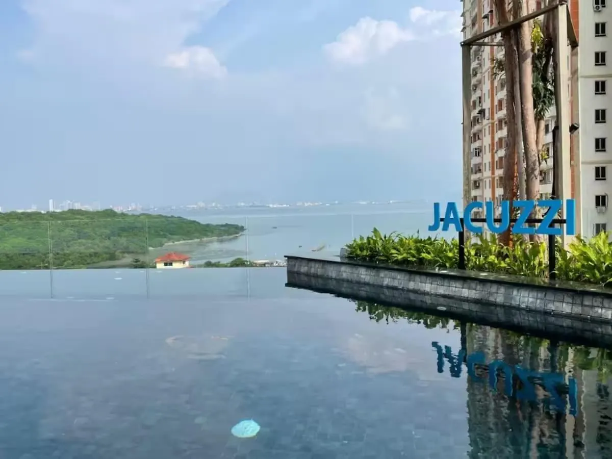 דירות Breezy Urban 6Pax Seaview Infinitypool Georgetown  ג'ורג' טאון