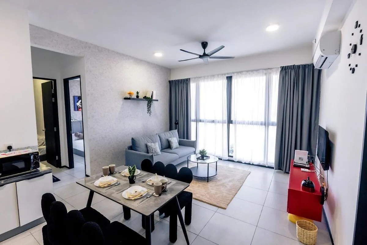 דירות Breezy Urban 6Pax Seaview Infinitypool Georgetown ג'ורג' טאון