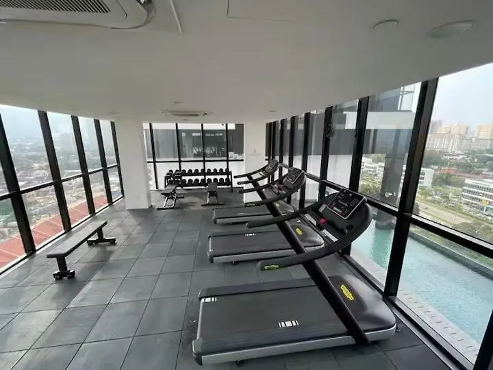 דירות Breezy Urban 6Pax Seaview Infinitypool Georgetown מלזיה