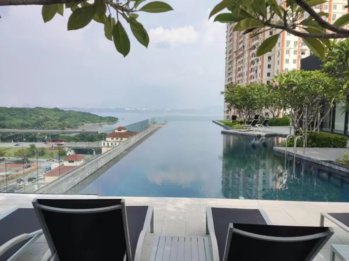 Apartamento Breezy Urban 6Pax Seaview Infinitypool Georgetown Malasia